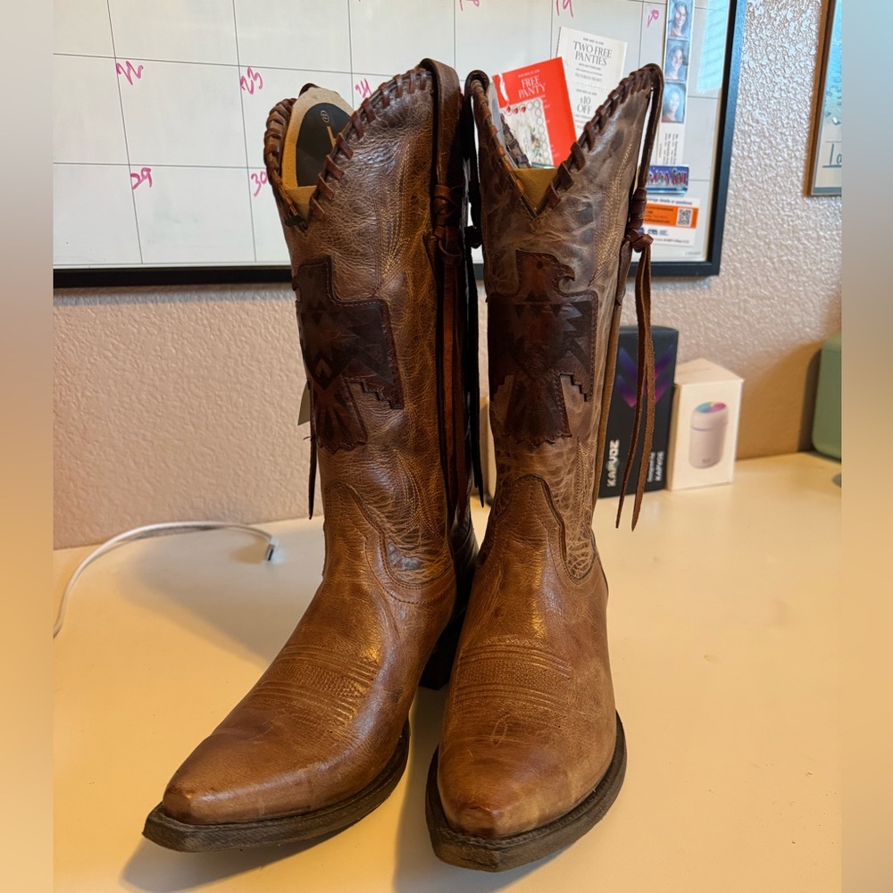 Ariat women’s mid calf boots